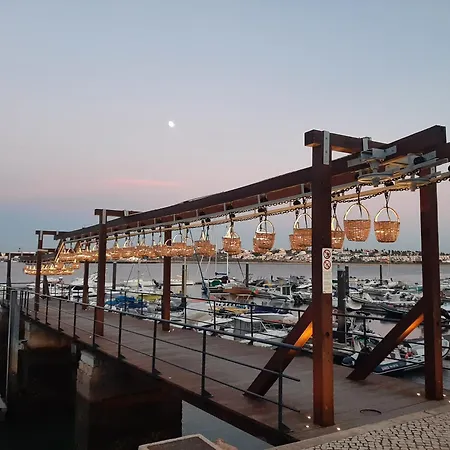 Family Sea View 아파트 포티마오
