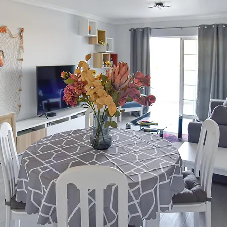 Διαμέρισμα Family Sea View *